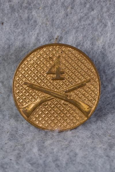 Collar Disc 4th Infantry Regiment 1930s