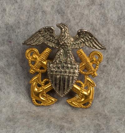 SOLD Archive Area-- WWII USN Navy Cap Insignia Badge