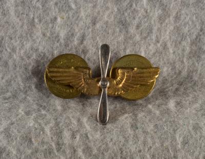 SOLD Archive Area-- WWII Army Officer AAF Collar Pin