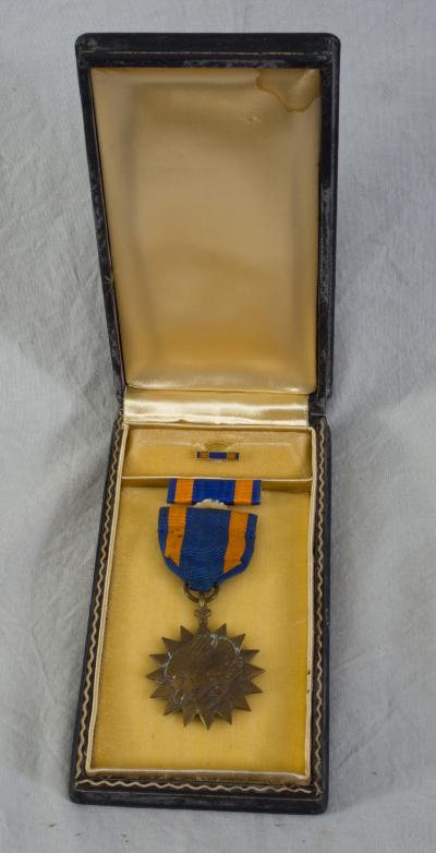 WWII Air Medal Early Slotted Brooch Cased