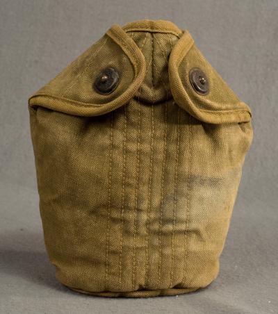 WWII US Army Canteen Cover 1945