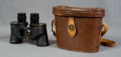 WWII Binoculars M3 6X30 Universal Camera Co & Case