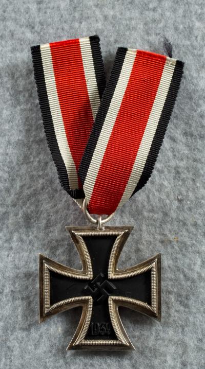 WWII German Iron Cross 2nd Class