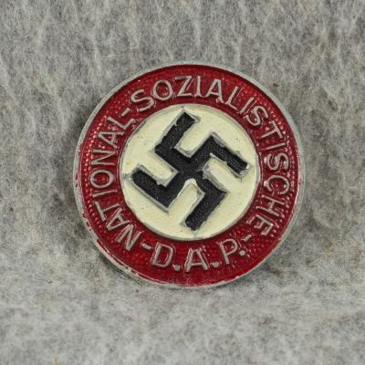 NSDAP Member Badge M1/17