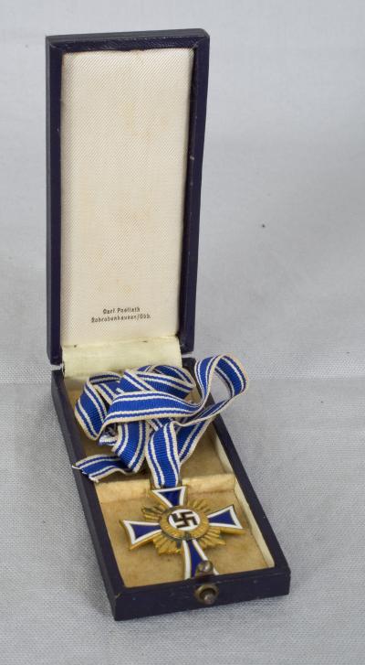 German Mothers Cross in Gold Cased