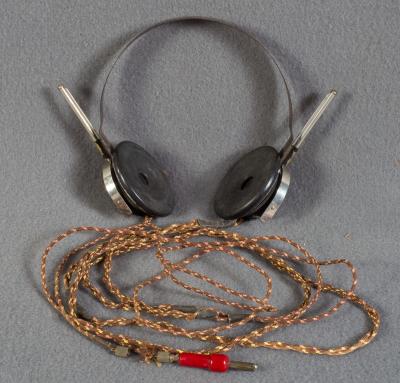 WWII German Radio Headset EH333 Telefunken DRGM 