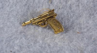 Walthers P38 Pin