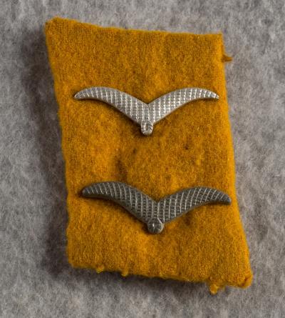 WWII Luftwaffe Flight Collar Tab Gefreiter