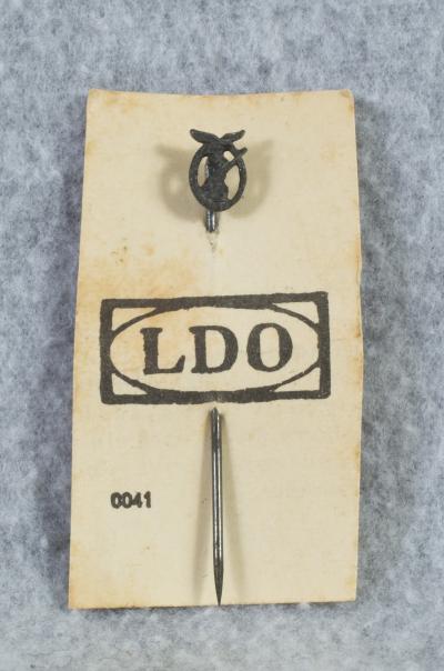 WWII German Luftwaffe Flak Badge Stick Pin