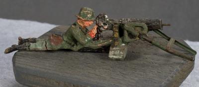 WWI German Toy Soldier Machine Gunner