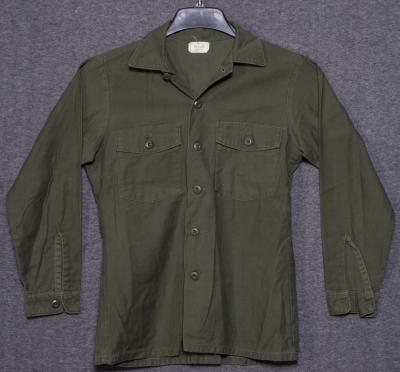 SOLD Archive Area-- US Army Sateen Uniform Shirt 15.5x33