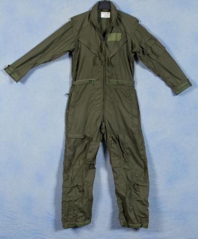 SOLD Archive Area-- Vietnam era CS/FRP-1 Flight Suit 38R