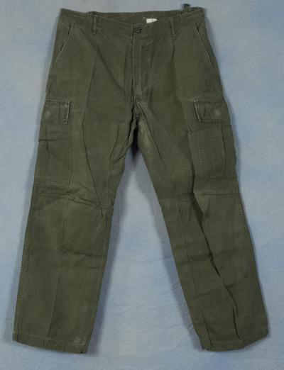 SOLD Archive Area-- Vietnam Era Jungle Trousers Pants Medium Short