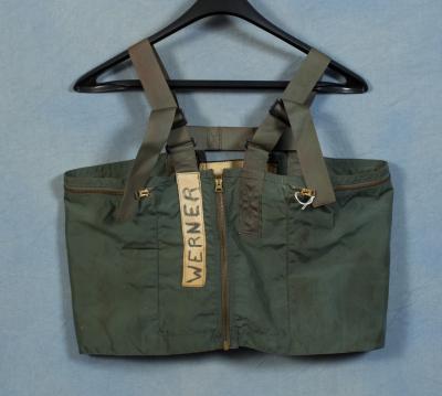 USN Navy Survival Kit Vest SV-1 1963