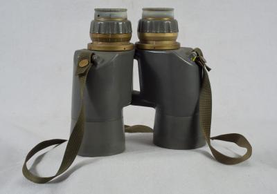 US Army Vietnam Era 7X50 M19 Binoculars 