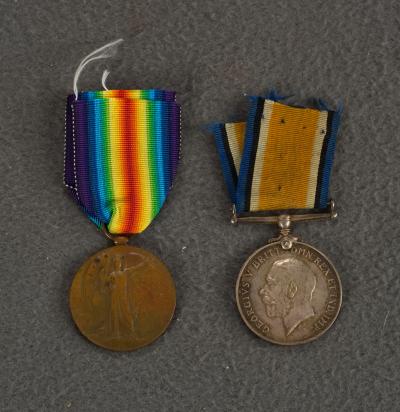 WWI British War & Victory Medal 2nd Lt Robertson