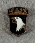 DUI DI Crest 101st Airborne Division Pin