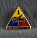 DUI DI Crest Pin US Army 1st Armored Division