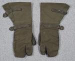 WWII German Gauntlets Trigger Mittens Gloves